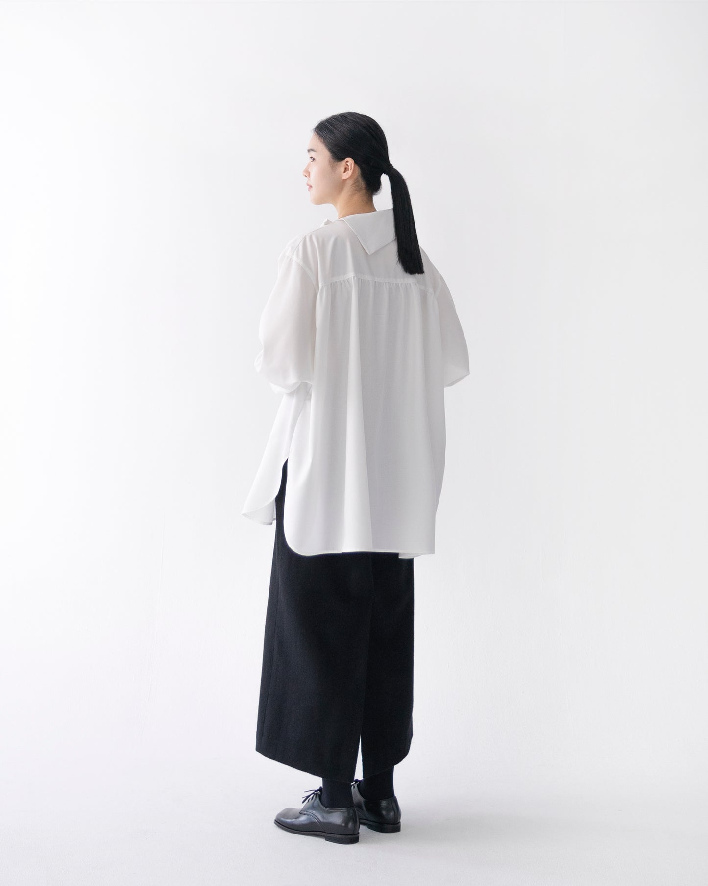 SIDEWAY COLLAR SHIRT
