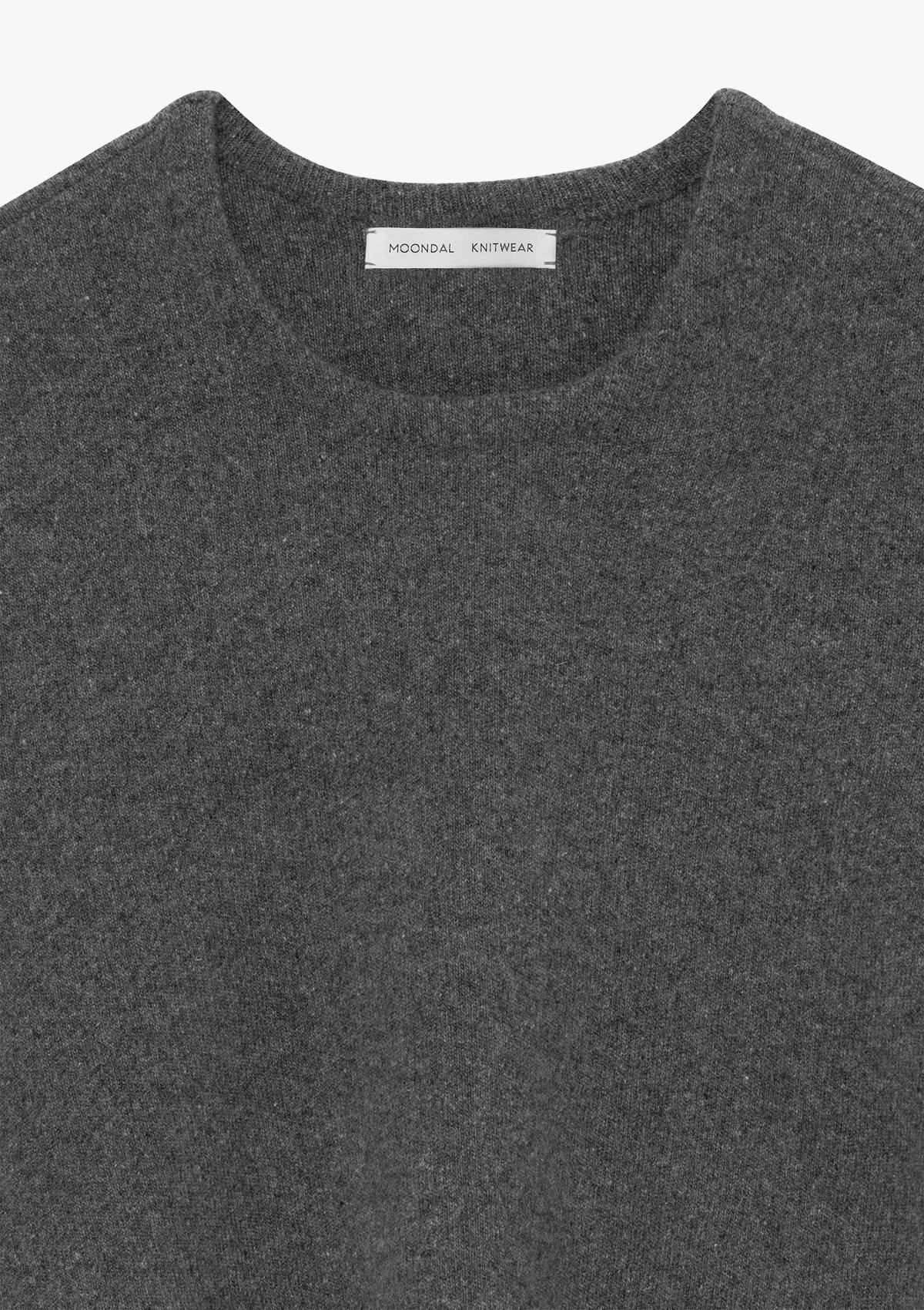 BASIC ROUND KNIT