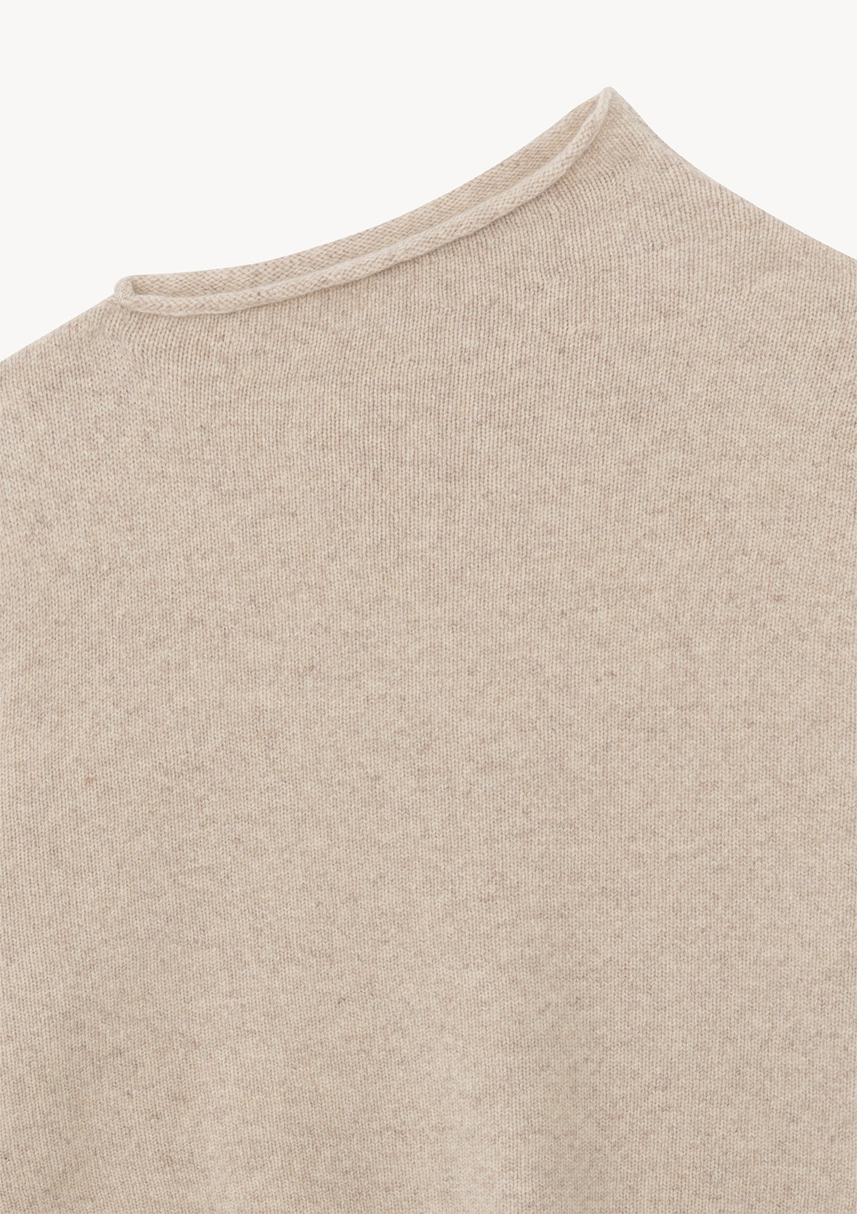 OBLIQUE NECK KNIT