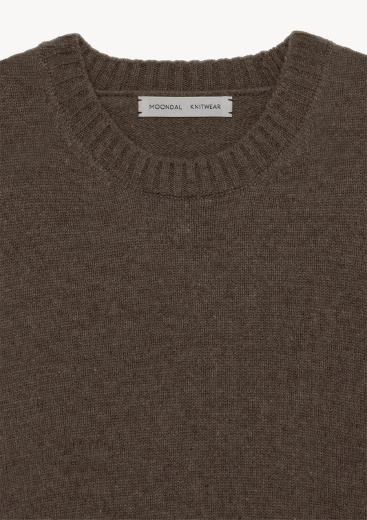 CLASSIC ROUND KNIT