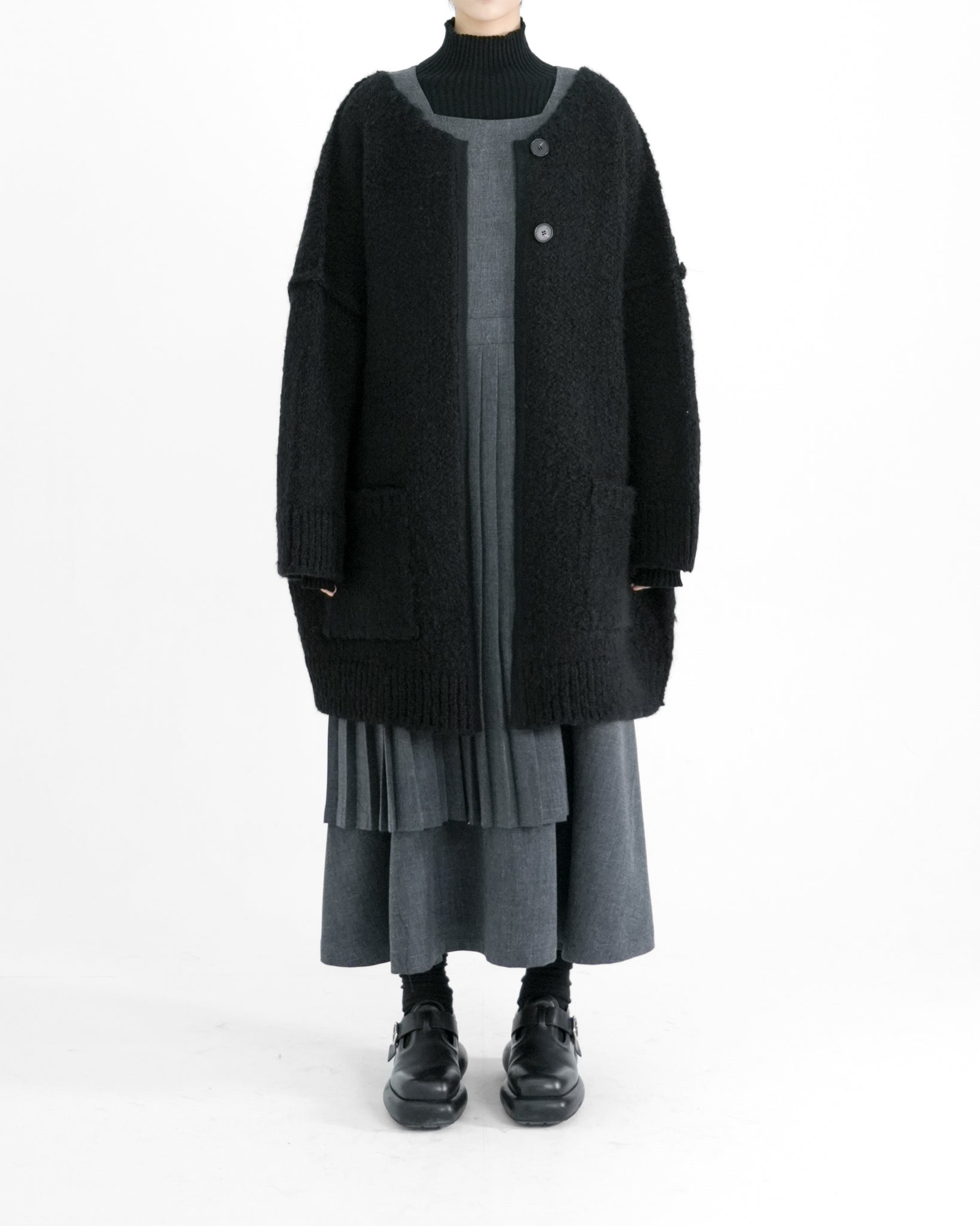 BUTTON MONO CARDIGAN