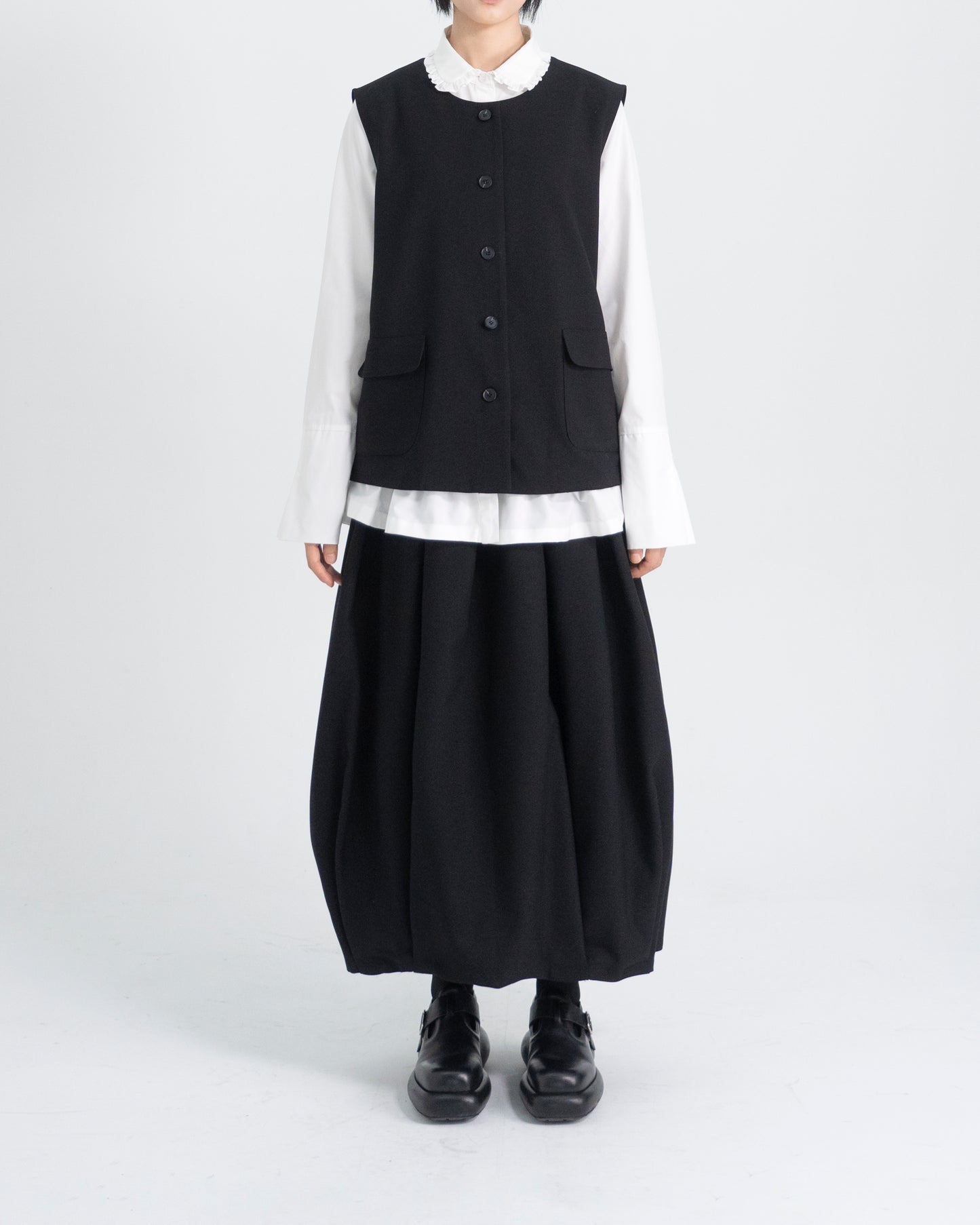 BUTTON POCKET WOOL VEST