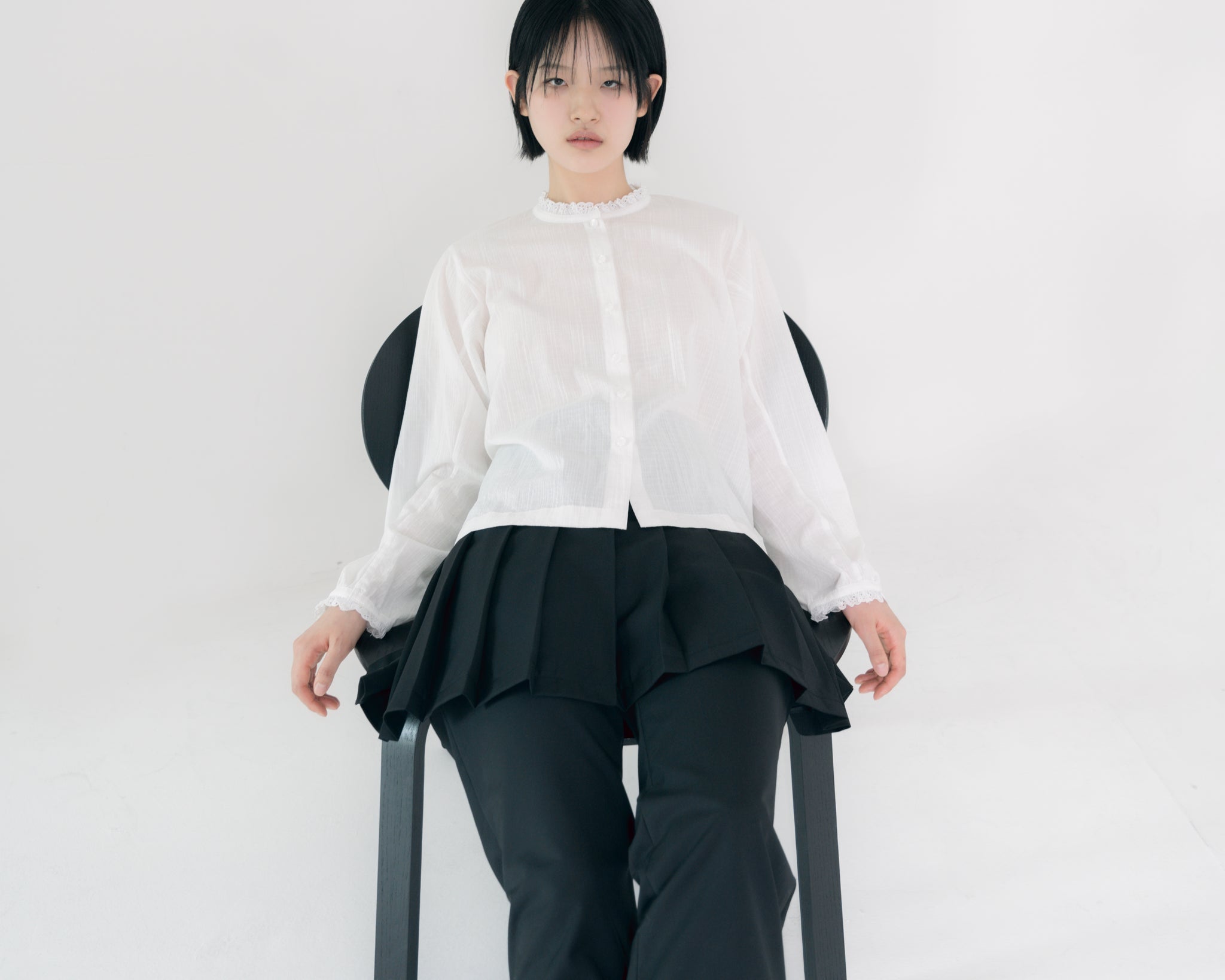 LAYERED PLEATS SHORT SKIRT