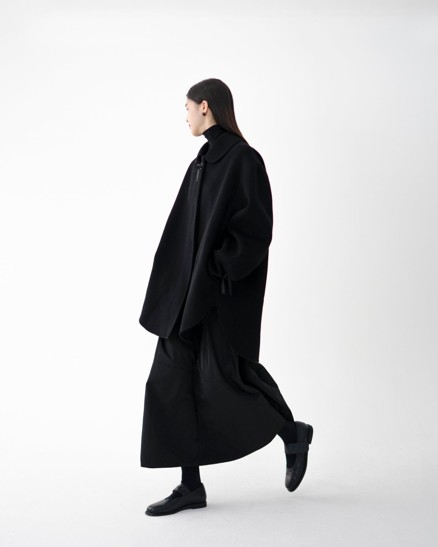RIBBONI HAND COAT