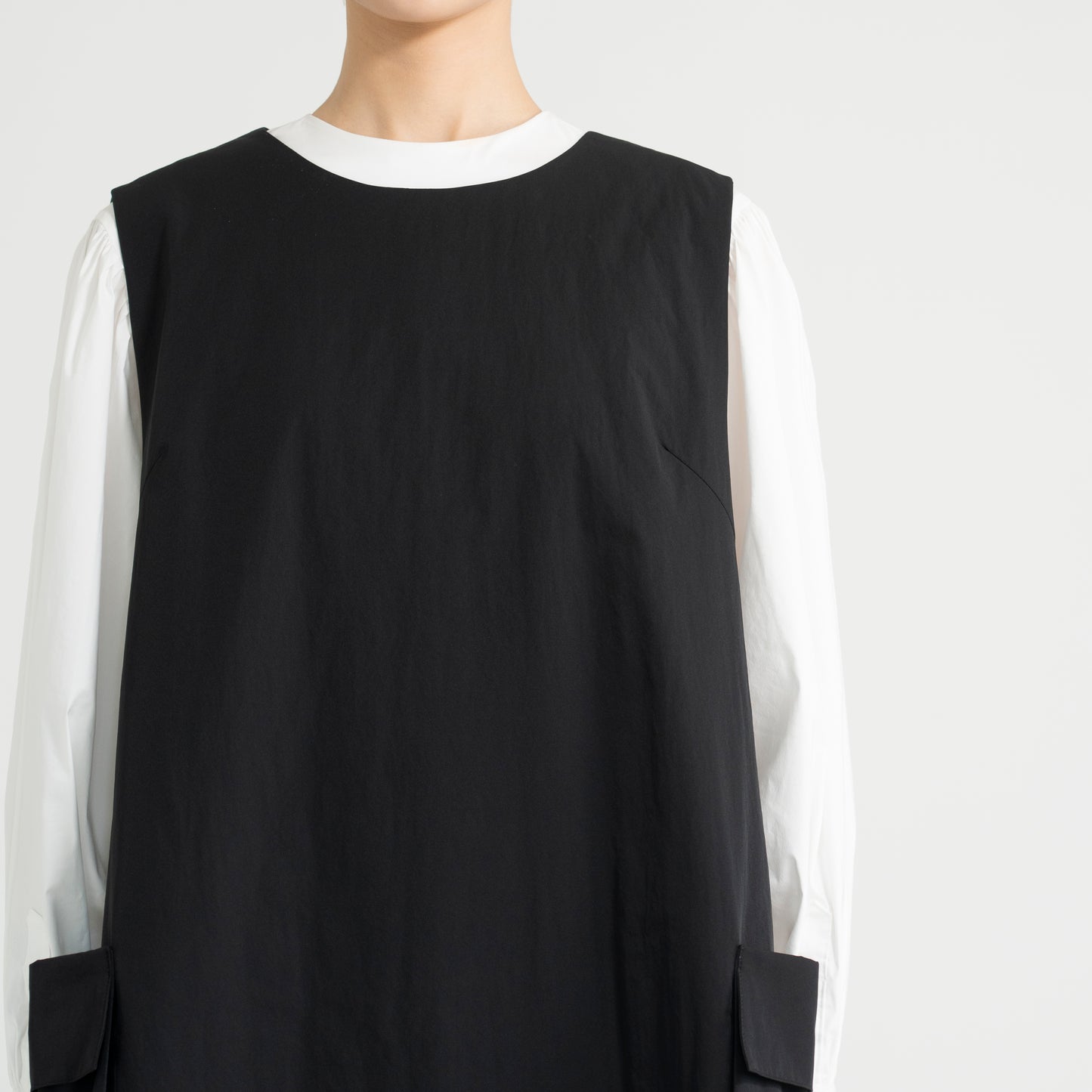 SIDE POCKET PADDING DRESS