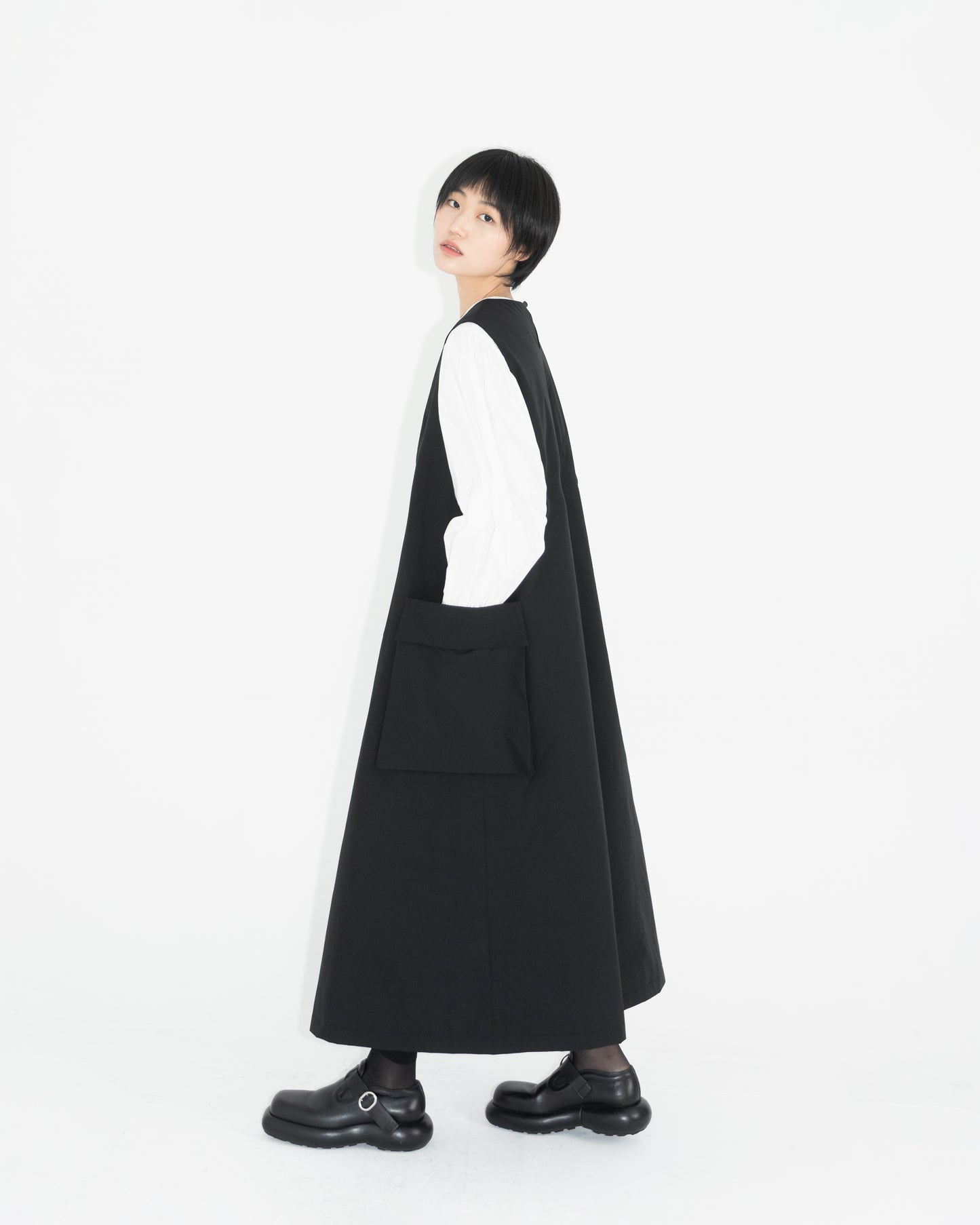 SIDE POCKET PADDING DRESS